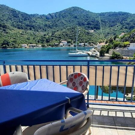 Apartments Lampalo Okuklje Εξωτερικό φωτογραφία