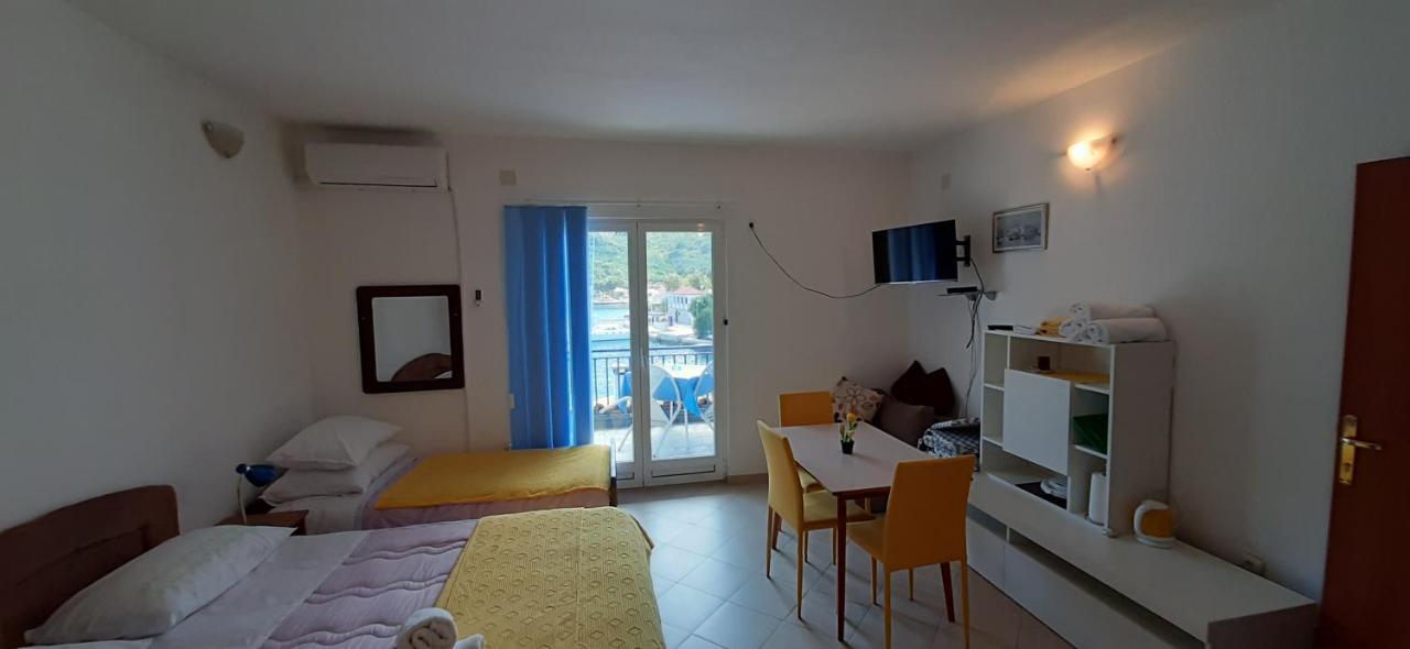 Apartments Lampalo Okuklje Εξωτερικό φωτογραφία