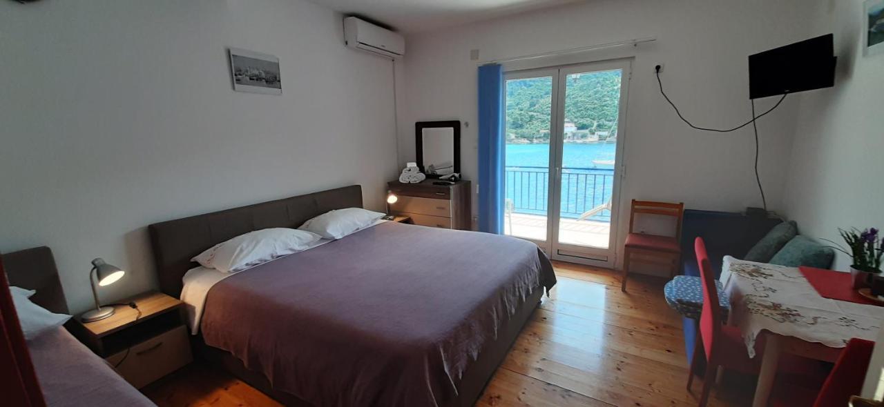 Apartments Lampalo Okuklje Εξωτερικό φωτογραφία