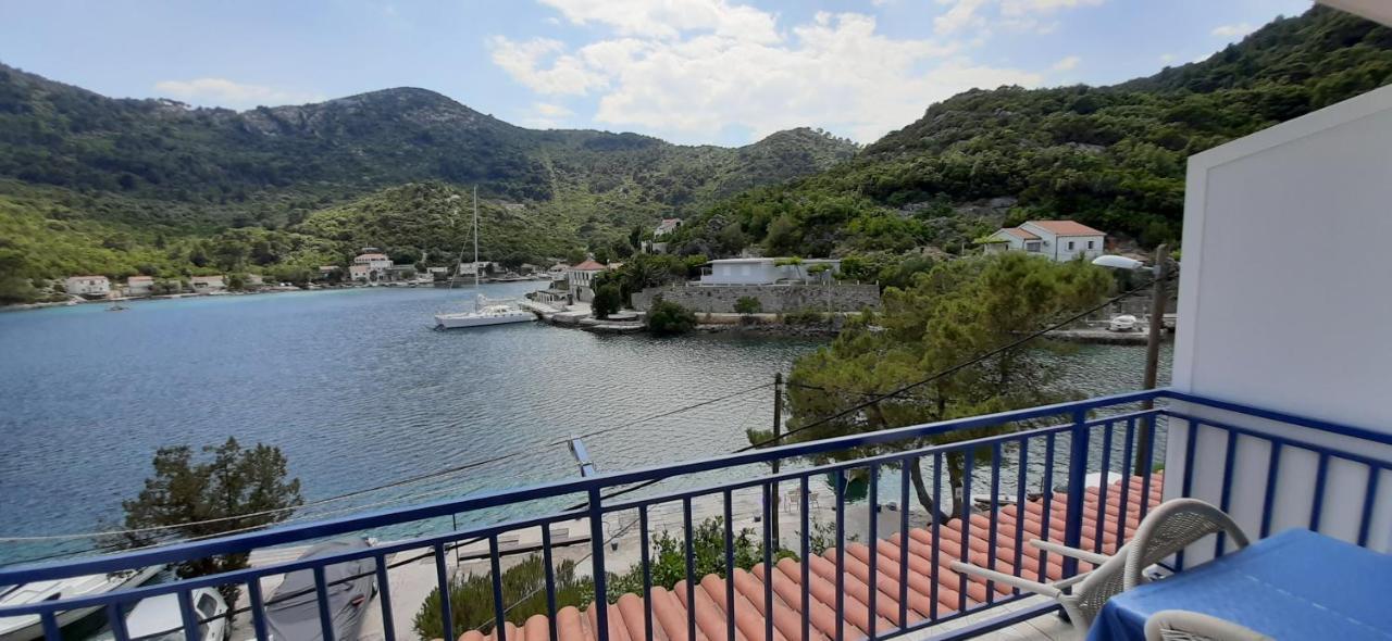 Apartments Lampalo Okuklje Εξωτερικό φωτογραφία