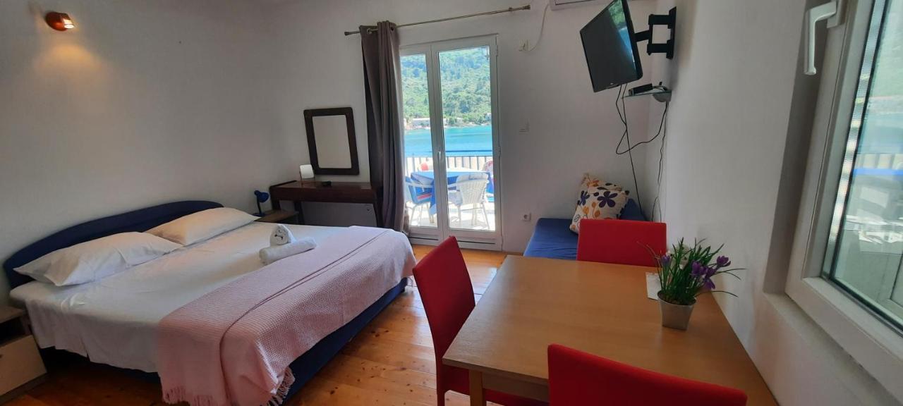 Apartments Lampalo Okuklje Εξωτερικό φωτογραφία