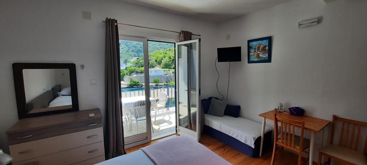 Apartments Lampalo Okuklje Εξωτερικό φωτογραφία