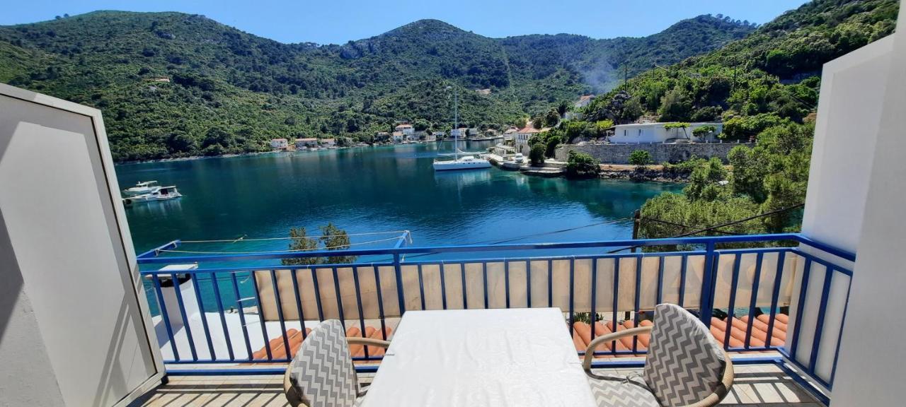 Apartments Lampalo Okuklje Εξωτερικό φωτογραφία
